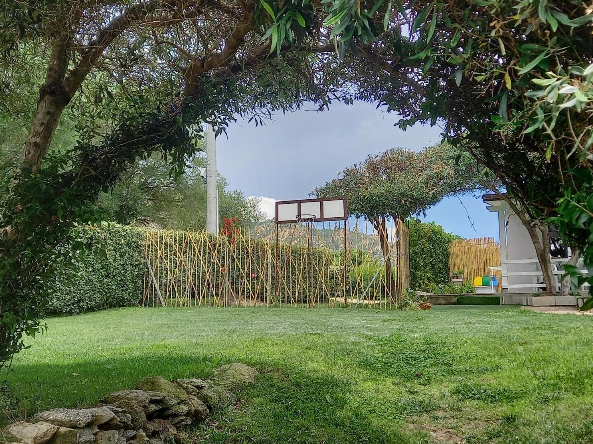 Infinitysarda Vila Telti Exterior foto